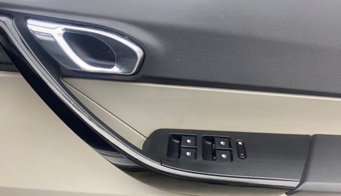 2017 Tata Tiago XZ PETROL, Petrol, Manual, 45,969 km, Driver Side Door Panels Control