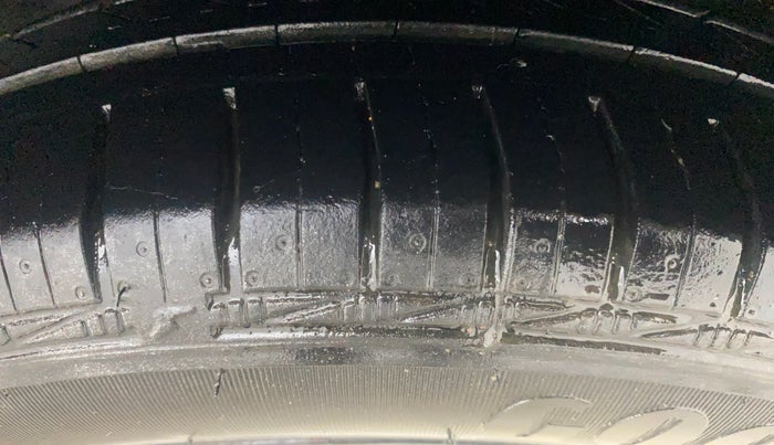 2017 Tata Tiago XZ PETROL, Petrol, Manual, 45,969 km, Left Rear Tyre Tread