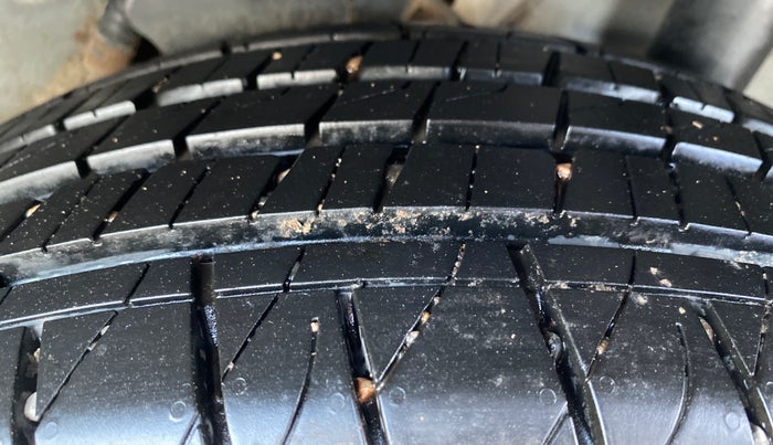 2024 Hyundai VENUE SX (O) 1.0 TURBO DCT, Petrol, Automatic, 80,263 km, Left Rear Tyre Tread