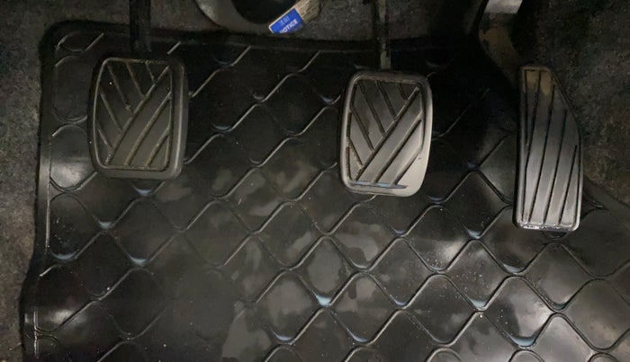 2015 Maruti Celerio ZXI, Petrol, Manual, 83,892 km, Pedals