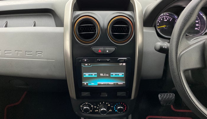 2017 Renault Duster RXS CVT 106 PS, Petrol, Automatic, 25,990 km, Air Conditioner