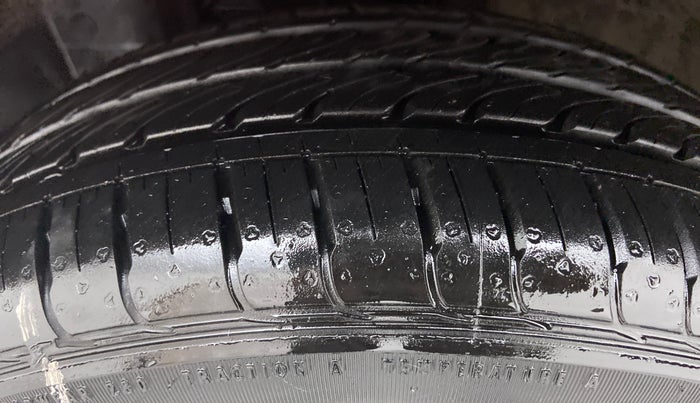 2014 Nissan Micra XV CVT, Petrol, Automatic, 30,020 km, Left Front Tyre Tread