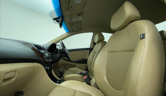 2013 Hyundai Verna FLUIDIC 1.6 CRDI SX OPT AT, Diesel, Automatic, 1,16,491 km, Right Side Front Door Cabin