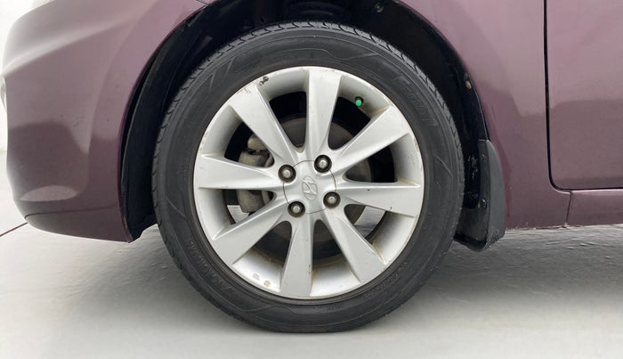 2013 Hyundai Verna FLUIDIC 1.6 CRDI SX OPT AT, Diesel, Automatic, 1,16,491 km, Left Front Wheel