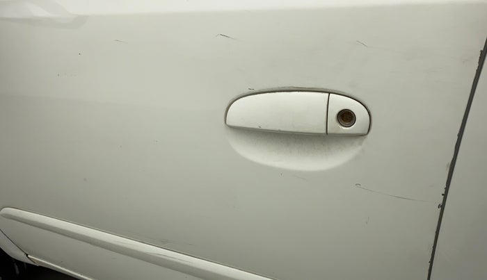 2011 Hyundai i10 SPORTZ 1.2 AT, Petrol, Automatic, 70,932 km, Front passenger door - Minor scratches