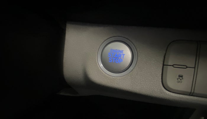 2022 Hyundai VENUE SX (O) 1.0 TURBO DCT, Petrol, Automatic, 37,805 km, Keyless Start/ Stop Button