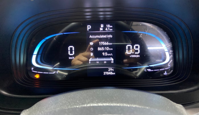 2022 Hyundai VENUE SX (O) 1.0 TURBO DCT, Petrol, Automatic, 37,805 km, Odometer Image