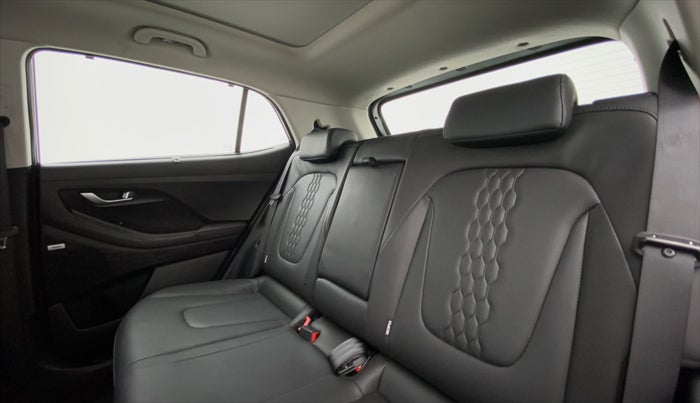 2021 Hyundai Creta 1.4 SX(O) TURBO GDI DCT, Petrol, Automatic, 8,753 km, Right Side Rear Door Cabin
