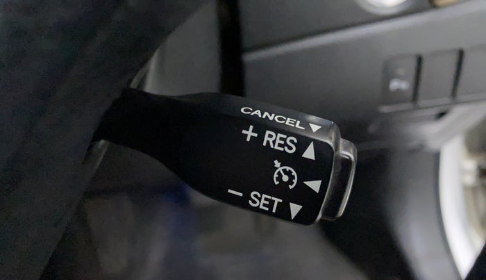 2015 Toyota Corolla Altis VL AT, Petrol, Automatic, 85,879 km, Adaptive Cruise Control