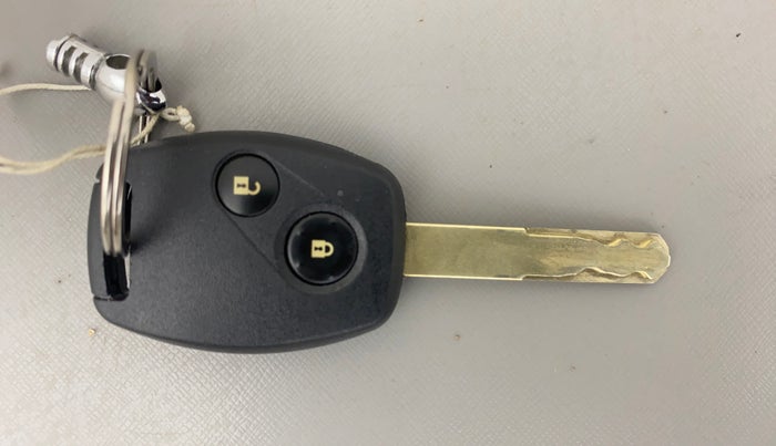 2013 Honda Amaze 1.2L I-VTEC S, Petrol, Manual, 26,855 km, Key Close Up