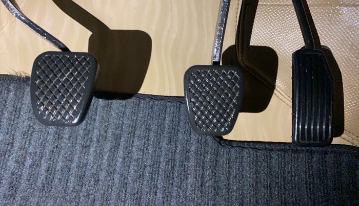 2013 Honda Amaze 1.2L I-VTEC S, Petrol, Manual, 26,855 km, Pedals