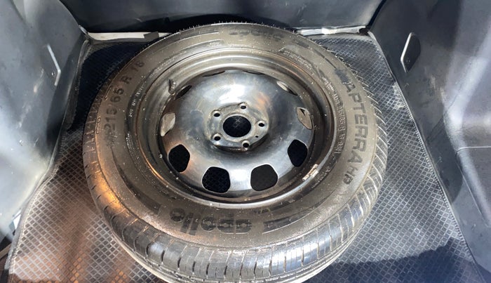 2020 Renault Duster RXS 1.5 PETROL MT, Petrol, Manual, 49,682 km, Spare Tyre