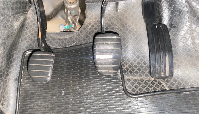 2020 Renault Duster RXS 1.5 PETROL MT, Petrol, Manual, 49,682 km, Pedals