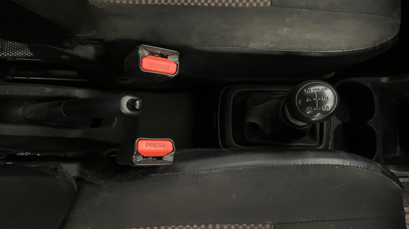 2023 Maruti S PRESSO VXI+, Petrol, Manual, 32,397 km, Gear Lever