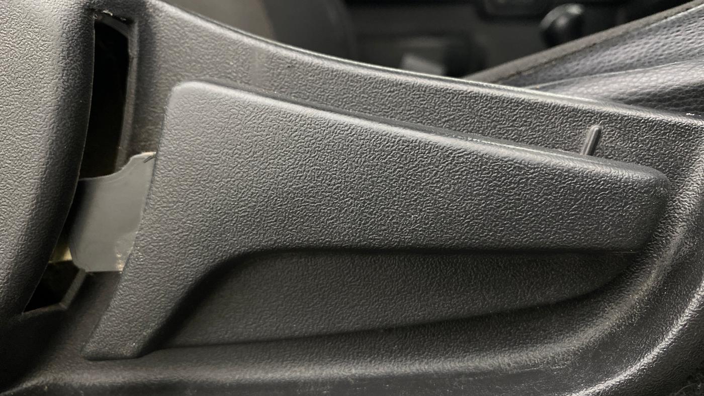 2023 Maruti S PRESSO VXI+, Petrol, Manual, 32,397 km, Driver Side Adjustment Panel