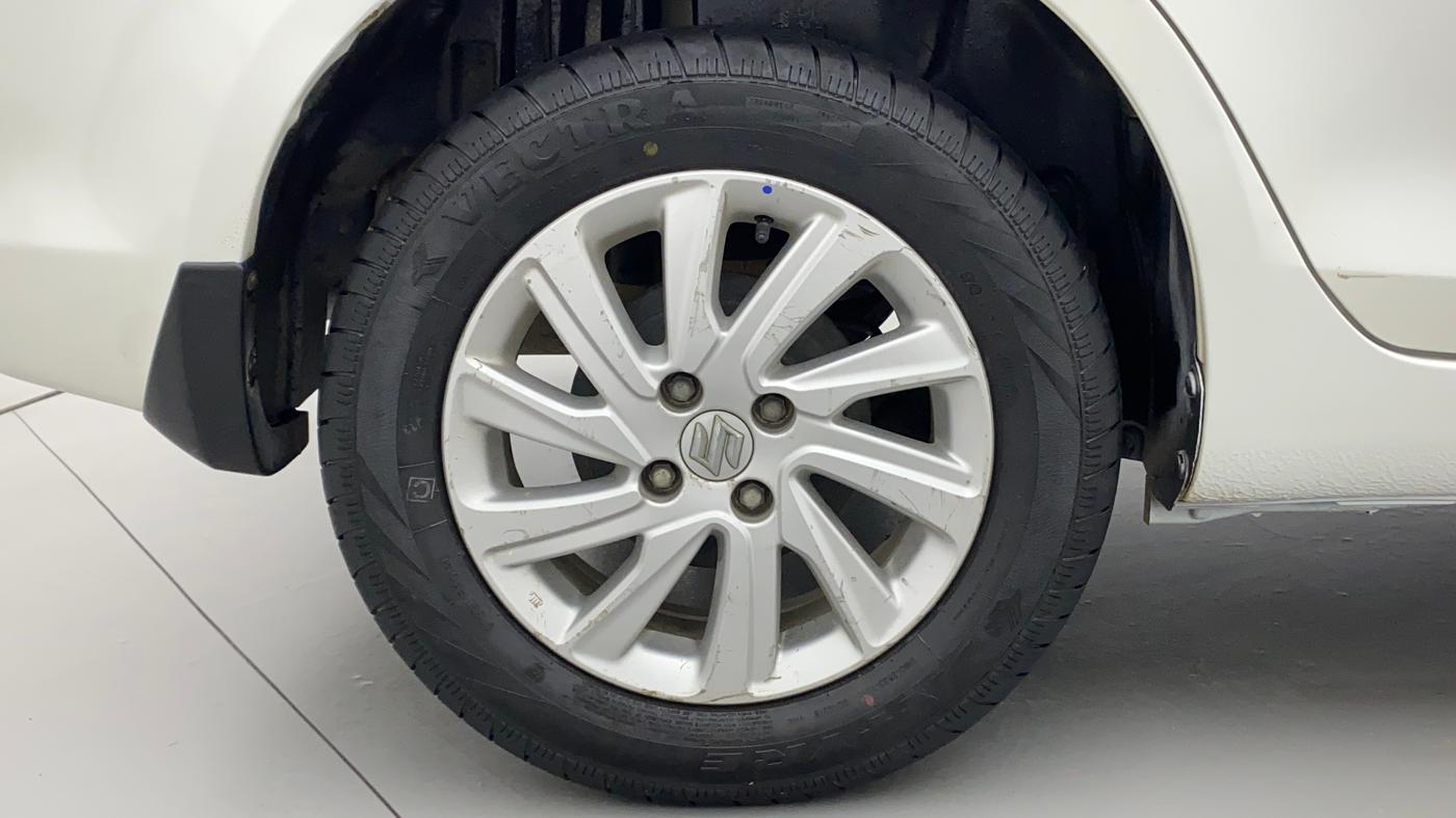 2016 Maruti Swift Dzire ZDI AMT, Diesel, Automatic, 85,399 km, Right Rear Wheel