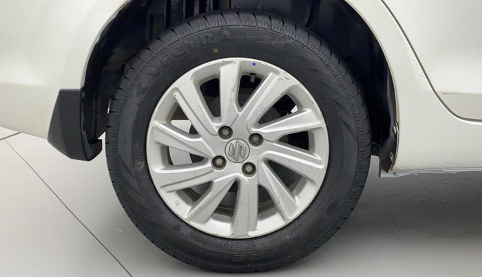 2016 Maruti Swift Dzire ZDI AMT, Diesel, Automatic, 85,399 km, Right Rear Wheel