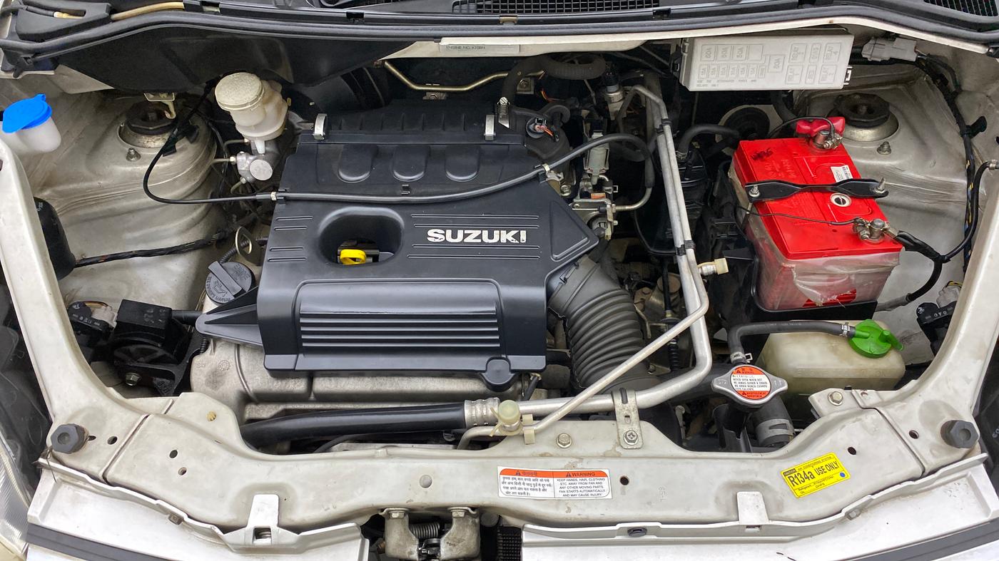 2011 Maruti Zen Estilo LXI, Petrol, Manual, 84,381 km, Open Bonet