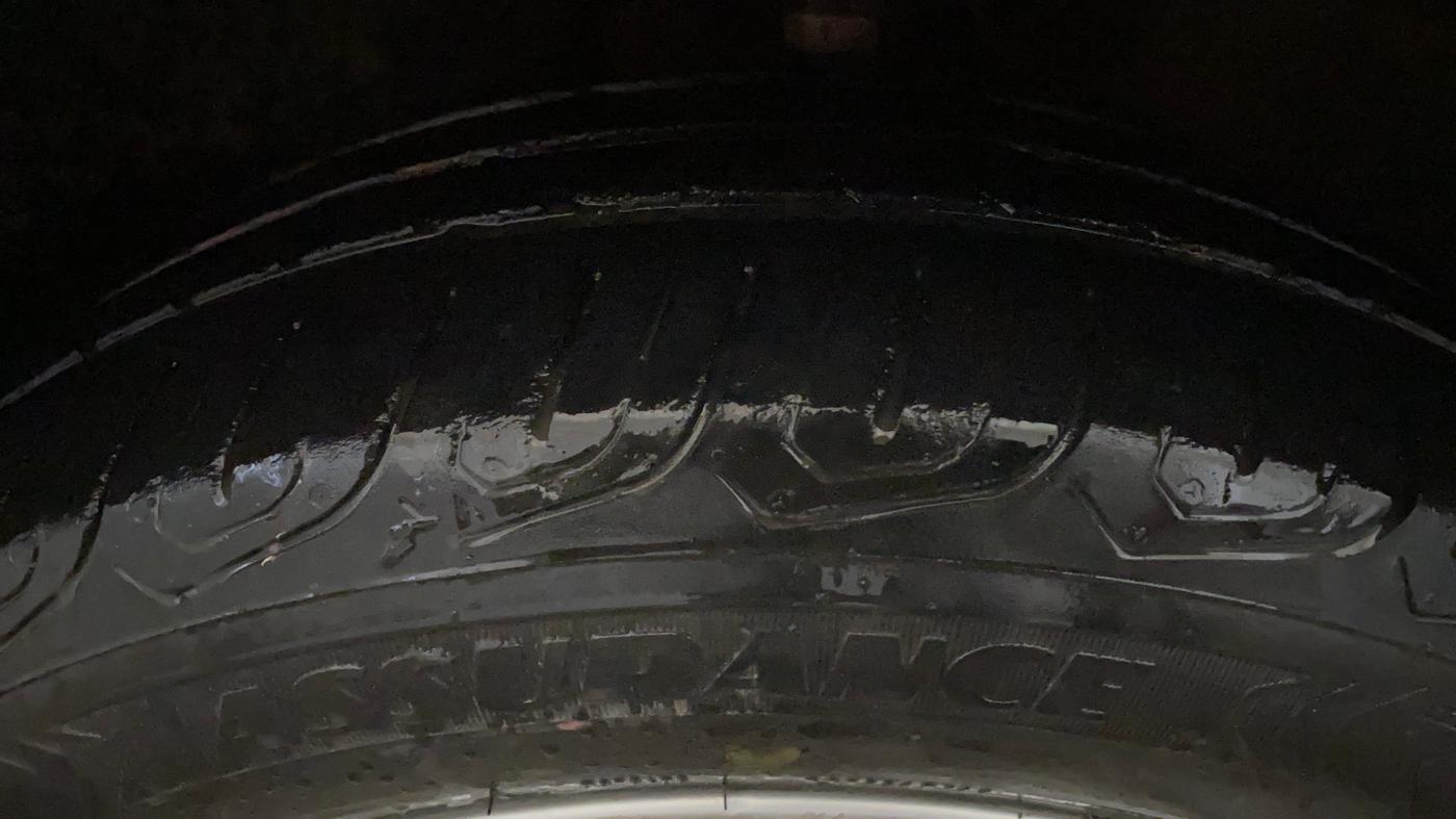 2014 Volkswagen Polo HIGHLINE1.2L, Petrol, Manual, 58,923 km, Left Front Tyre Tread
