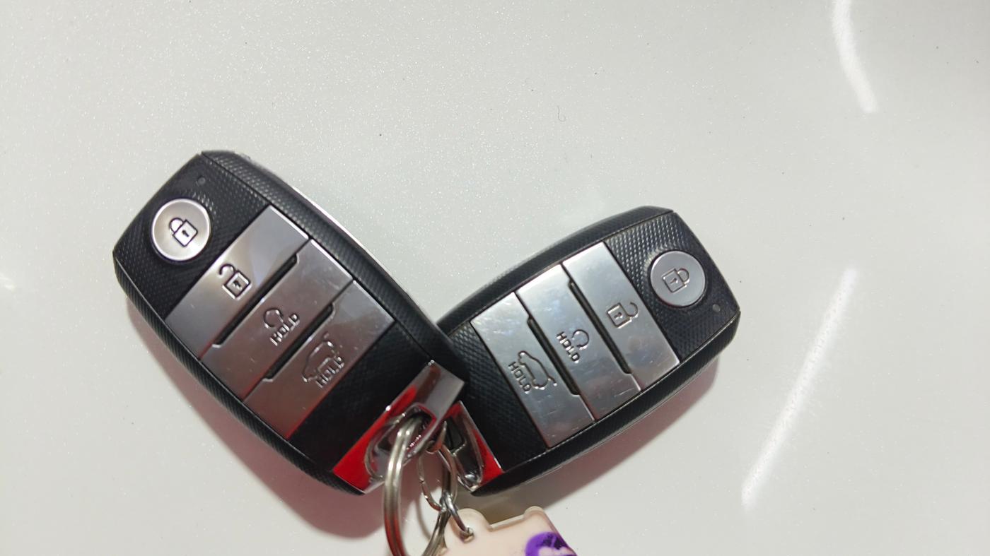 2021 KIA SONET GTX PLUS 1.0 IMT, Petrol, Manual, 26,813 km, Key Close Up