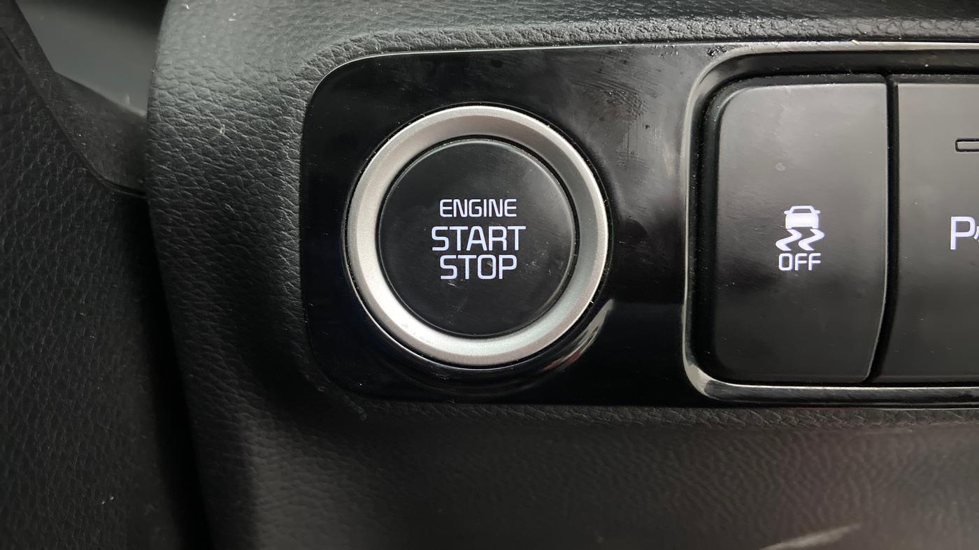 2020 KIA SONET GTX PLUS DCT 1.0, Petrol, Automatic, 12,835 km, Keyless Start/ Stop Button