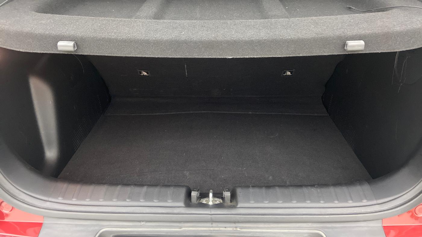 2020 KIA SONET GTX PLUS DCT 1.0, Petrol, Automatic, 12,835 km, Boot Inside