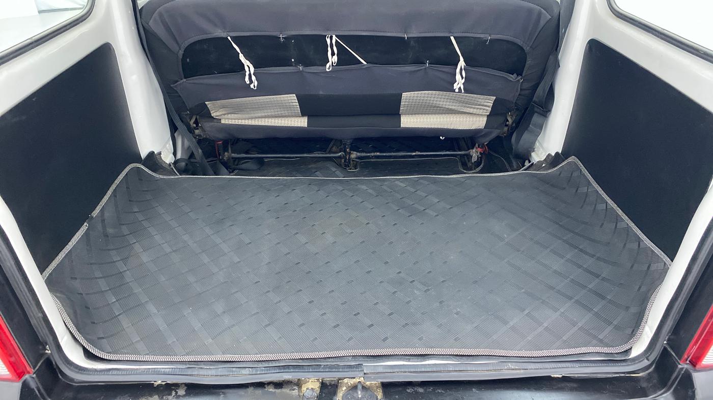 2017 Maruti Eeco 5 STR, Petrol, Manual, 14,603 km, Boot Inside View