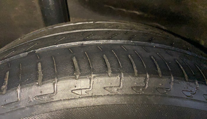 2022 Honda City 1.5L I-VTEC ZX CVT, Petrol, Automatic, 47,008 km, Right Rear Tyre Tread