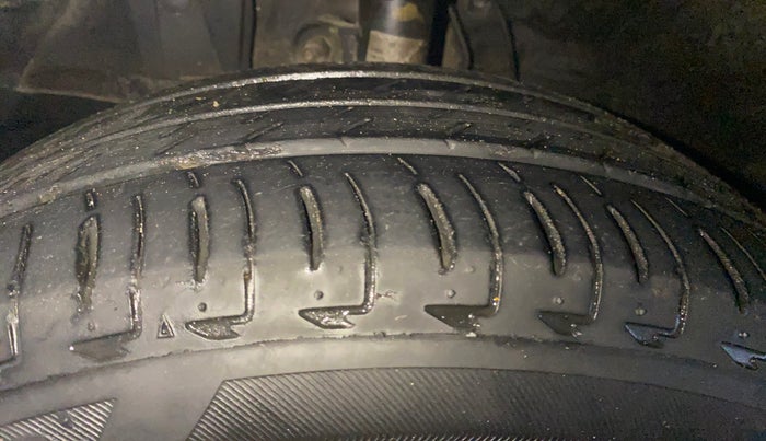 2022 Honda City 1.5L I-VTEC ZX CVT, Petrol, Automatic, 47,008 km, Left Front Tyre Tread