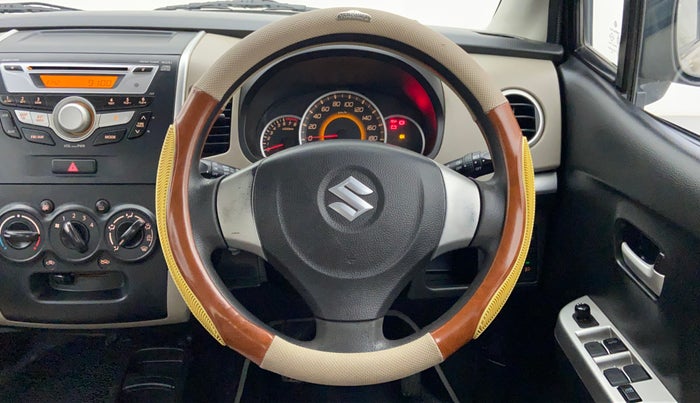 2014 Maruti Wagon R 1.0 VXI, Petrol, Manual, 45,572 km, Steering Wheel Close-up