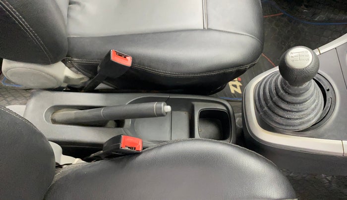 2012 Maruti Ritz VXI, Petrol, Manual, 39,303 km, Gear Lever
