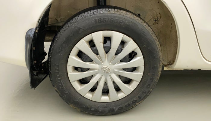 2011 Toyota Etios G SP, Petrol, Manual, 96,269 km, Right Rear Wheel