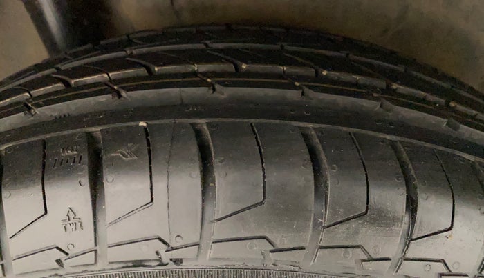 2012 Honda Jazz 1.2L I-VTEC X, Petrol, Manual, 81,881 km, Right Rear Tyre Tread