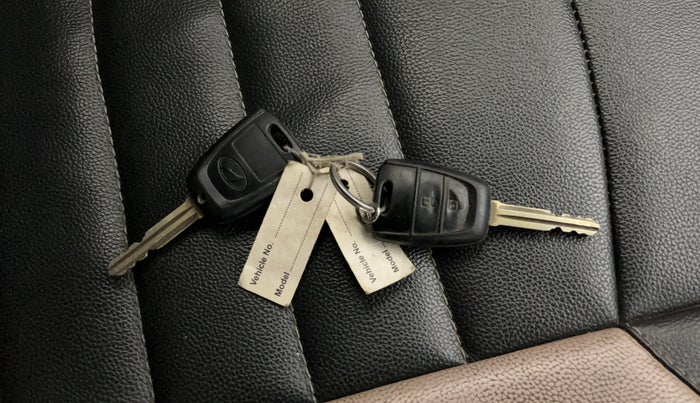 2014 Hyundai Grand i10 MAGNA 1.2 KAPPA VTVT, Petrol, Manual, 60,858 km, Key Close Up