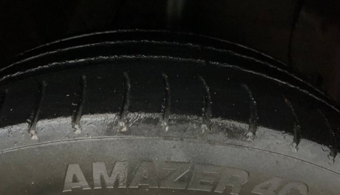 2014 Hyundai Grand i10 MAGNA 1.2 KAPPA VTVT, Petrol, Manual, 60,858 km, Right Front Tyre Tread