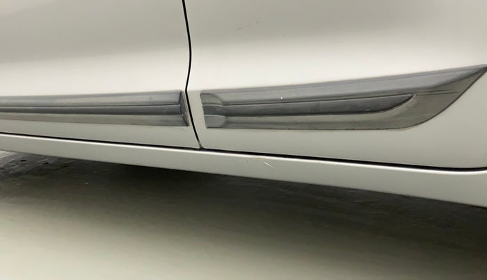 2016 Maruti Baleno DELTA PETROL 1.2, Petrol, Manual, 20,755 km, Left running board - Minor scratches