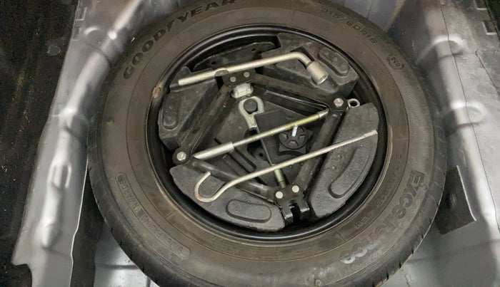 2018 Tata NEXON XMA PETROL, Petrol, Automatic, 72,421 km, Spare Tyre