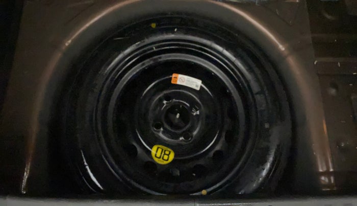 2018 Ford FREESTYLE TITANIUM 1.5 DIESEL, Diesel, Manual, 1,15,215 km, Spare Tyre