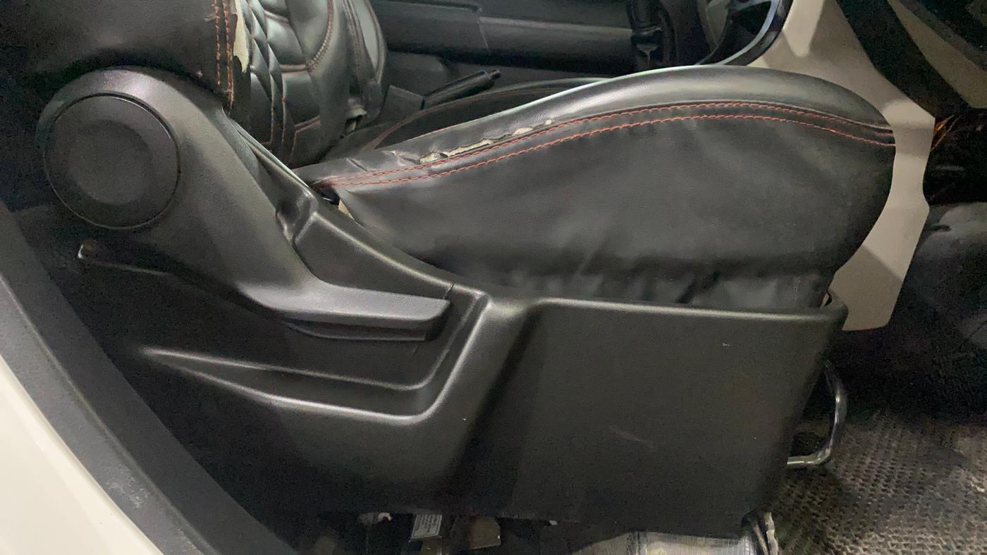 2021 Maruti New Wagon-R LXI CNG 1.0, CNG, Manual, 52,449 km, Driver Side Adjustment Panel
