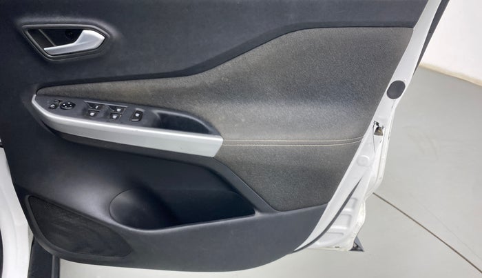 2021 Nissan MAGNITE XV PREMIUM, Petrol, Manual, 41,277 km, Driver Side Door Panels Control