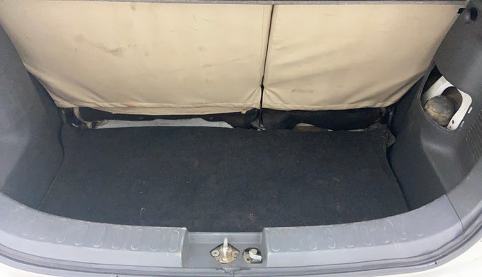 2012 Maruti Ritz VDI, Diesel, Manual, 1,04,768 km, Boot Inside View
