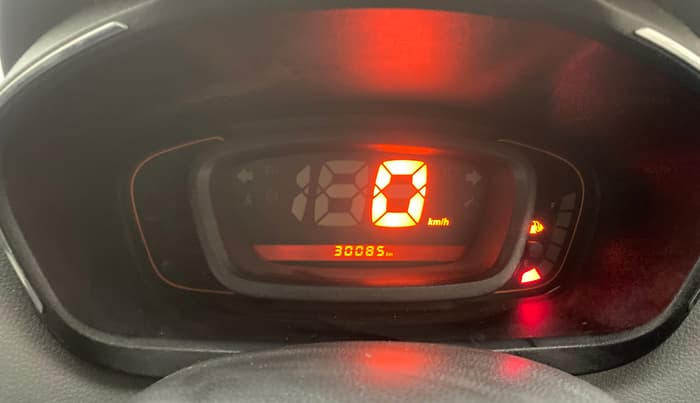 2018 Renault Kwid RXT 1.0 (O), Petrol, Manual, 30,063 km, Odometer Image