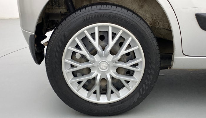 2012 Maruti Wagon R 1.0 VXI, Petrol, Manual, 67,609 km, Right Rear Wheel