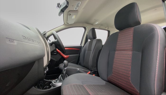 2018 Renault Duster RXS CVT 106 PS, Petrol, Automatic, 17,200 km, Right Side Front Door Cabin