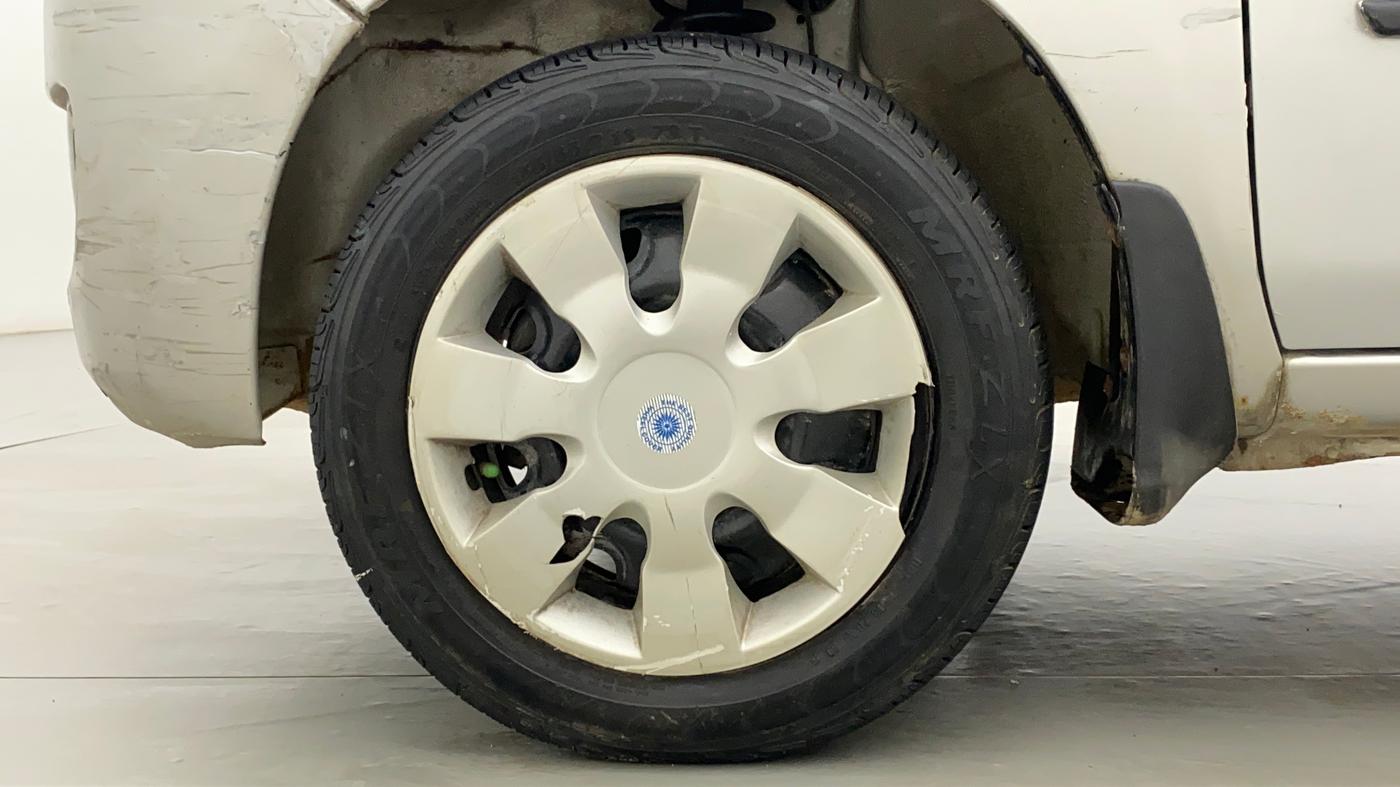 2010 Maruti Wagon R VXI MINOR, Petrol, Manual, 40,043 km, Left Front Wheel