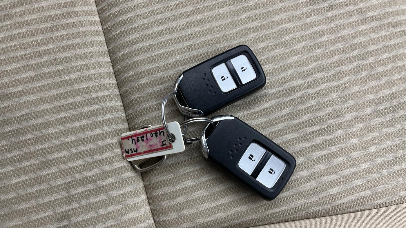 2019 Honda Jazz 1.2L I-VTEC VX CVT, Petrol, Automatic, 27,020 km, Key Close Up