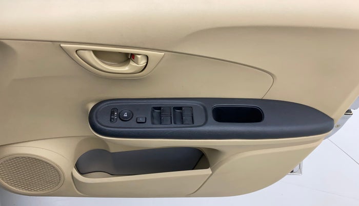 2015 Honda Brio S MT, Petrol, Manual, 53,231 km, Driver Side Door Panels Control