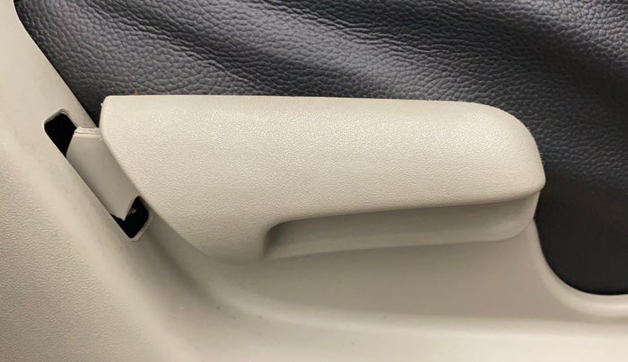 2014 Maruti Celerio VXI AMT, Petrol, Automatic, 28,164 km, Driver Side Adjustment Panel