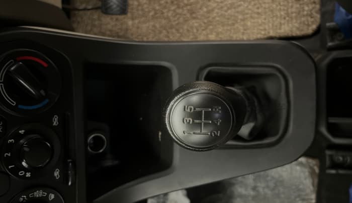 2023 Maruti New Wagon-R LXI 1.0, Petrol, Manual, 37,187 km, Gear Lever