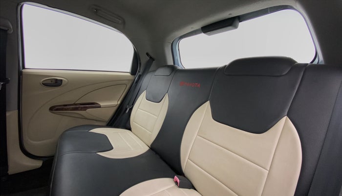 2012 Toyota Etios Liva GD, Diesel, Manual, 49,510 km, Right Side Door Cabin View